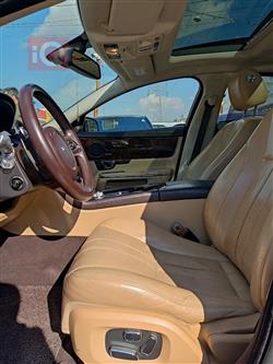 جاگوار XJ